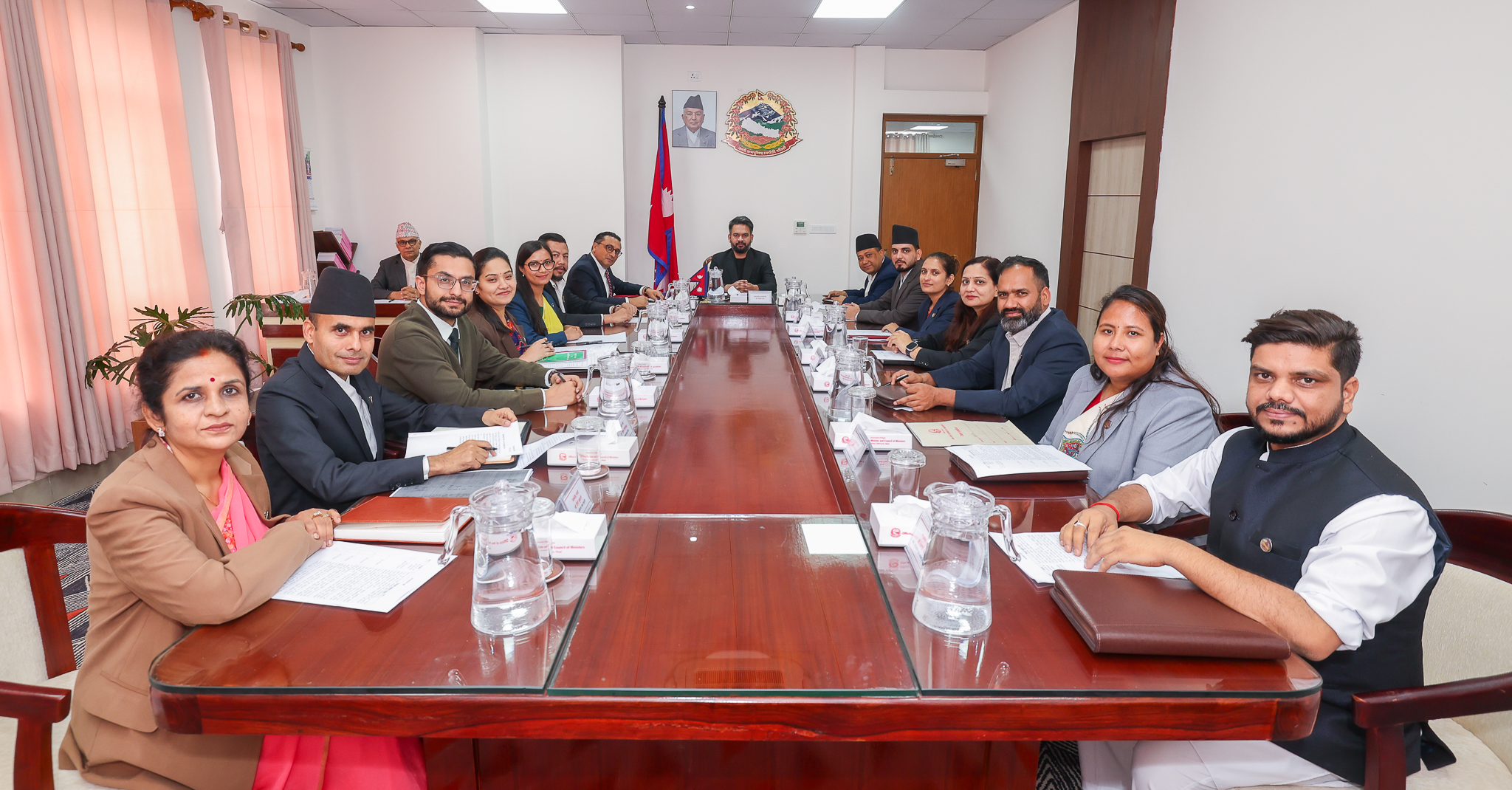 संसद् रोकेर अध्यादेश: सरकारको कदममाथि चौतर्फी प्रश्न