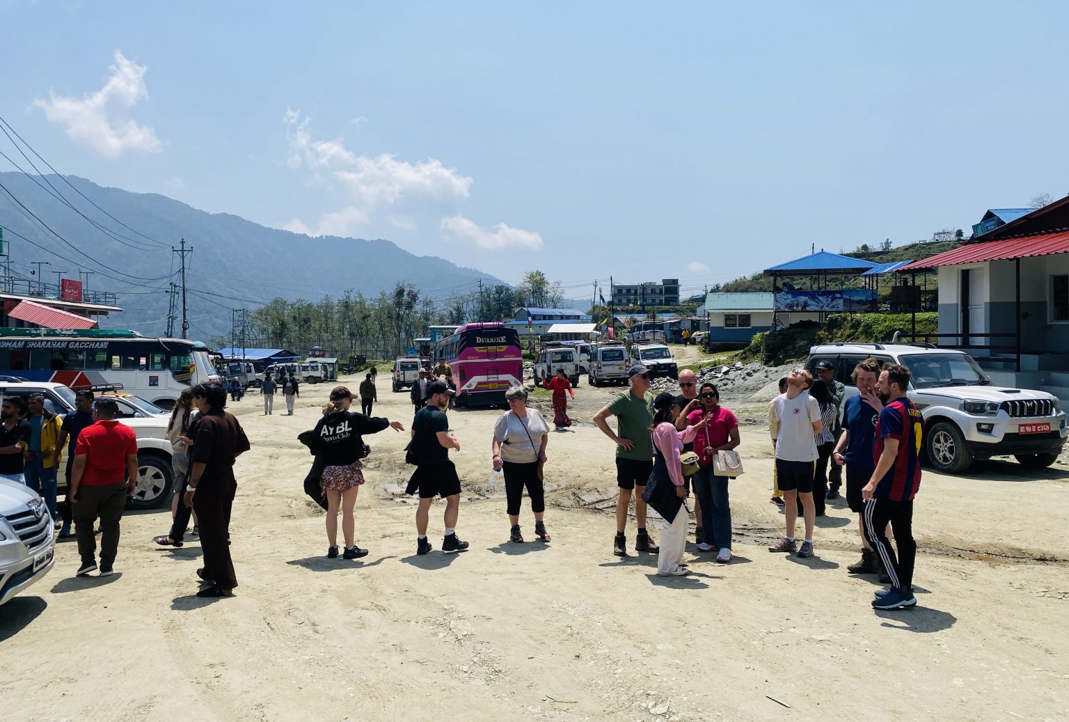 घान्द्रुकमा पर्यटकको चहलपहल बढ्दो, दैनिक हजारसम्म आगमन