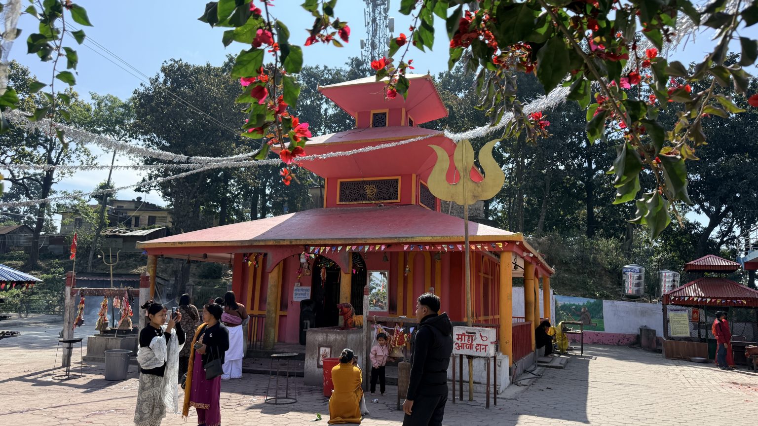 धार्मिक पर्यटनको केन्द्र बन्दै नवलपुरको दाउन्ने देवी मन्दिर